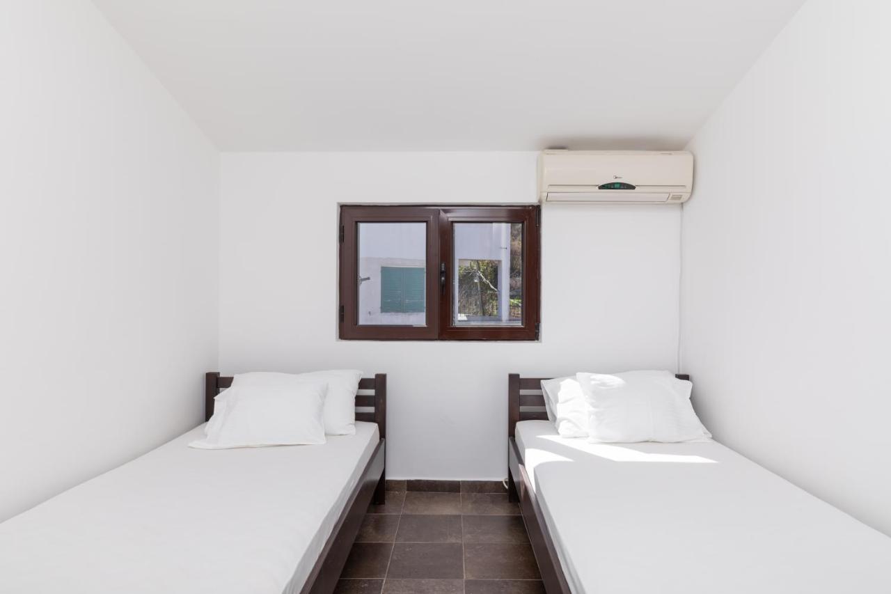 Apartments Pajovic Котор Экстерьер фото